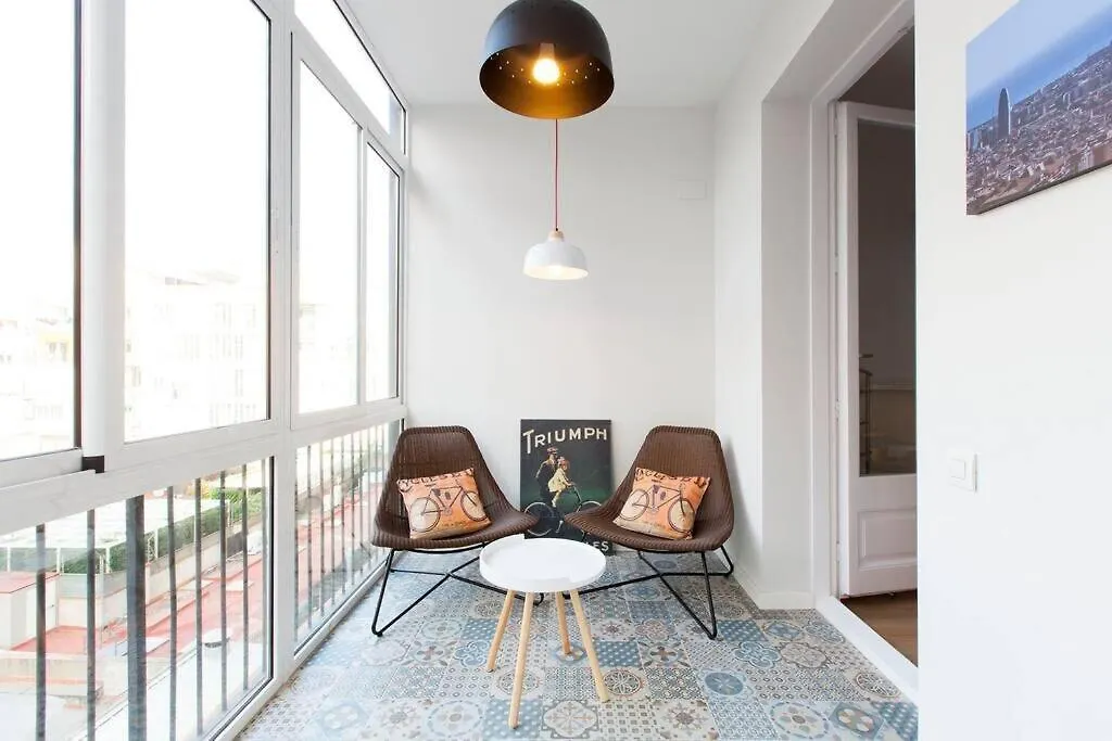 Beautiful 4Bd 4Ba Apartment In Eixample District Barcelona