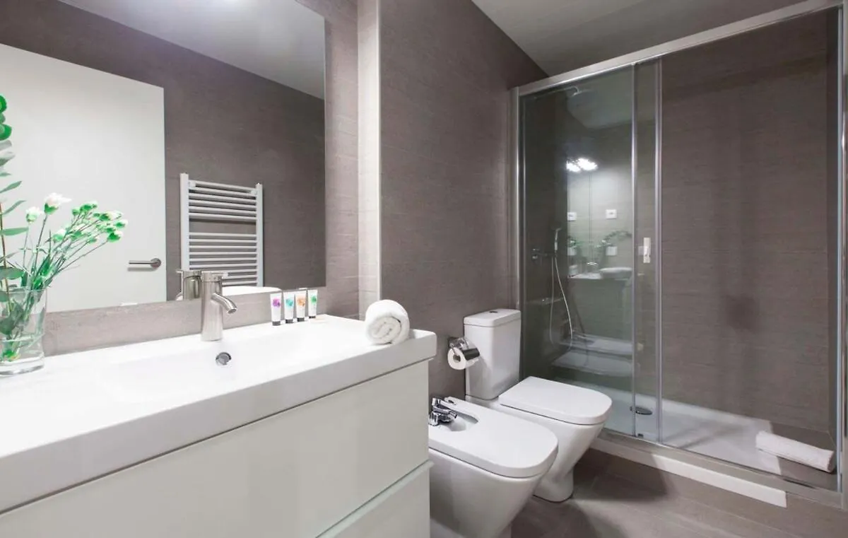Beautiful 4Bd 4Ba Apartment In Eixample District Barcelona